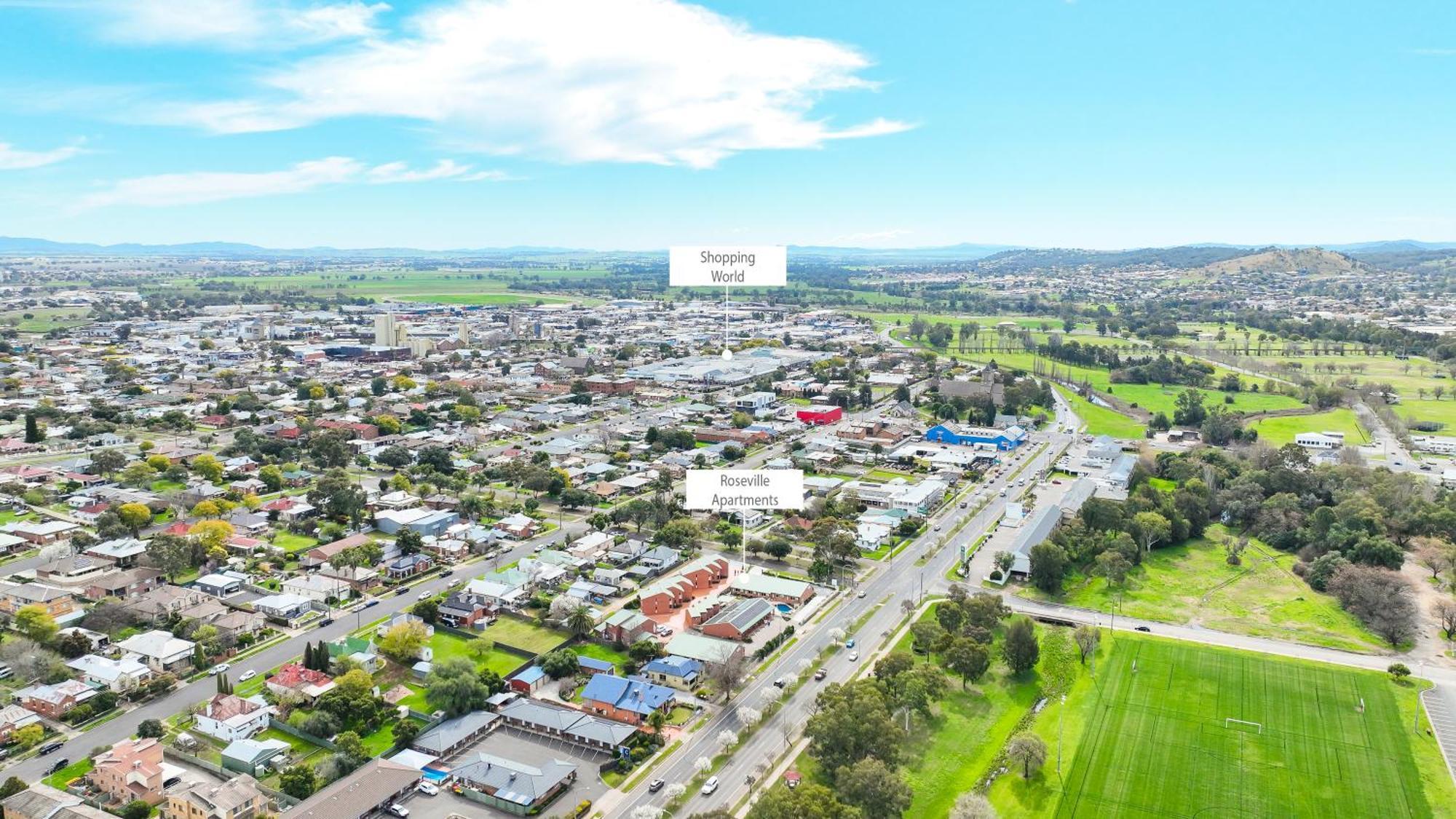 טאמוורת' The Roseville Apartments מראה חיצוני תמונה